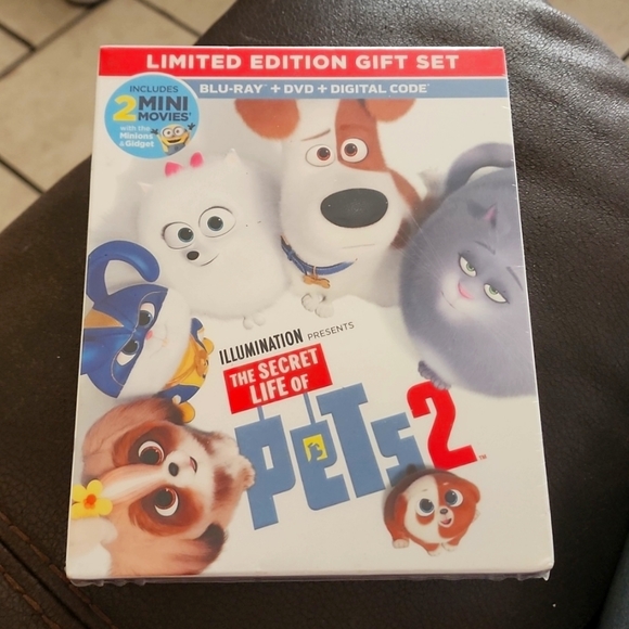 THE SECRET LIFE OF PETS 2 BLU RAY LIMITED EDITION - Picture 1 of 2